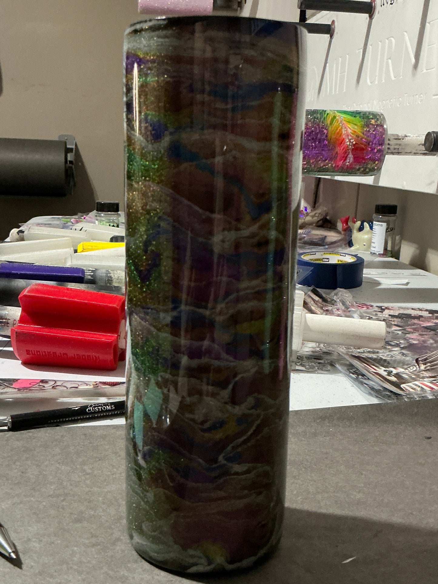 #34 30oz skinny yvonne