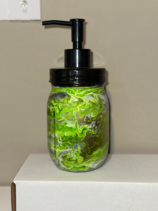 #28 small soap dispenser Samantha