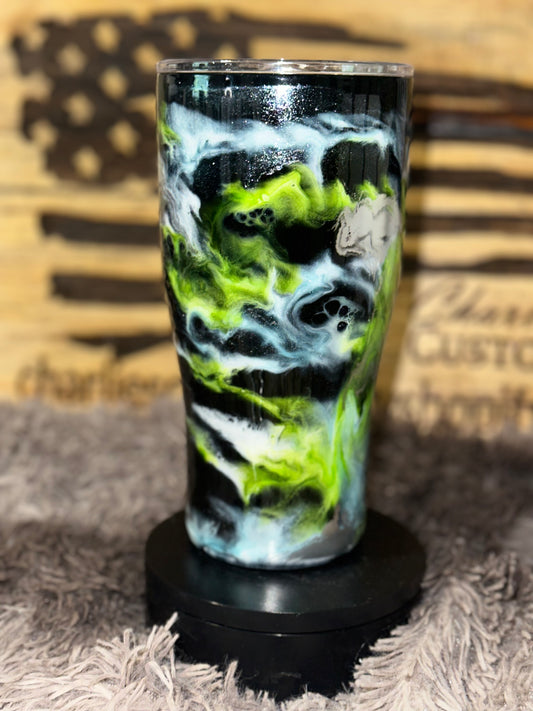 #31 30oz Modern curve LINDA